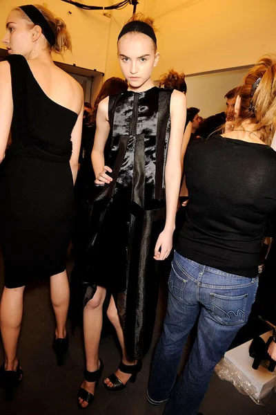Look 26